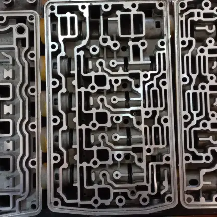 Cepillado de Superficie de Tapas