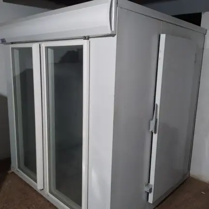 Walk in cooler